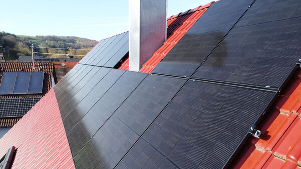 Close-Up von Photovoltaik-Modulen